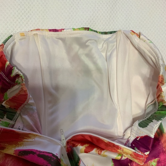 Speechless strapless and super cute. - Picture 4 of 7